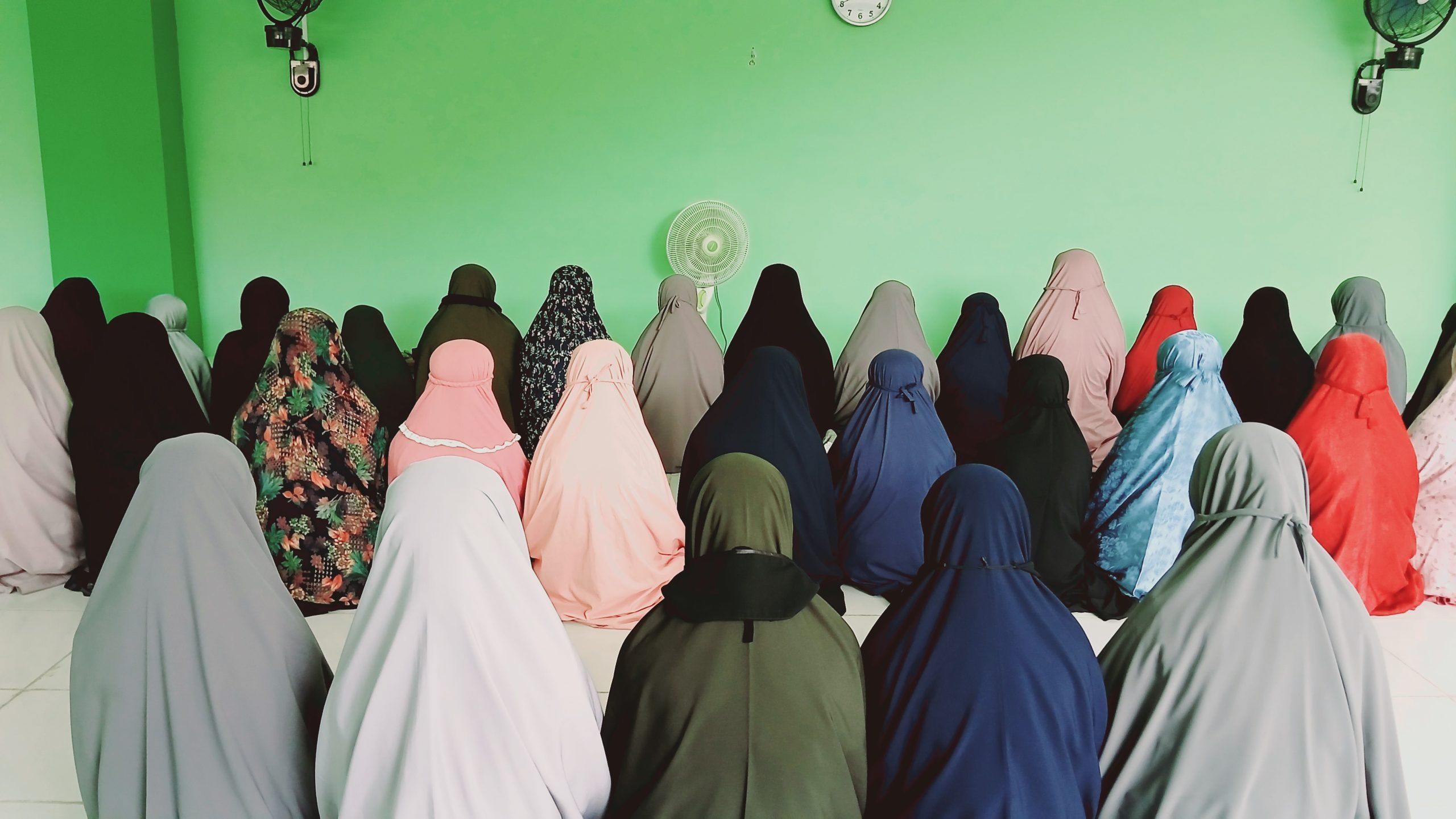 Sehari di Pesantren Putri Al-Mar’atush Sholihah: Kegiatan Santri dari Subuh hingga Malam
